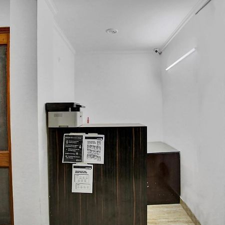 Oyo 82100 Golden Residency Noida Zewnętrze zdjęcie